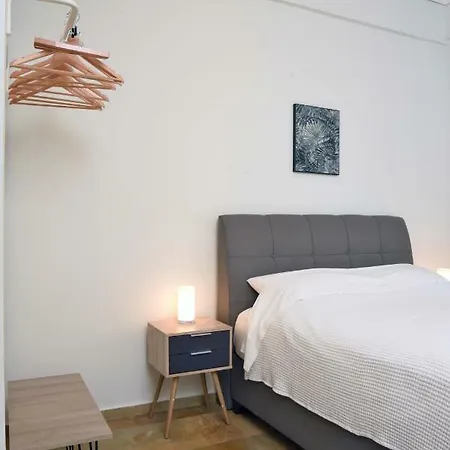 Apartman Delmare Aristotelous 7 *