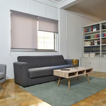 Apartmán Delmare Aristotelous 7 *