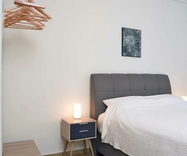 Apartamento Delmare Aristotelous 7 *