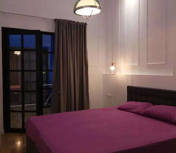 Delmare Aristotelous 7 *